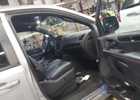 2018 Dodge Grand Caravan Gt from USA, damaged, VIN 2C4RDGEG3JR195660